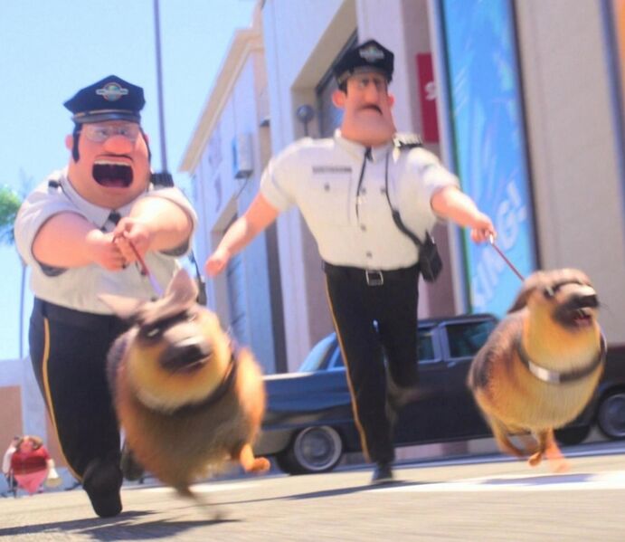 Файл:Police officers in DM3.jpg